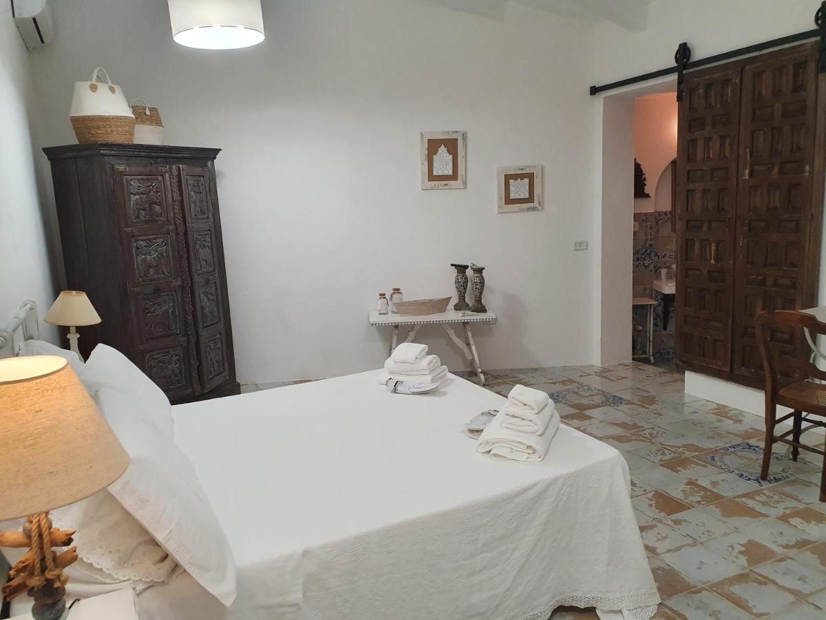 מראטיאה Bed And Breakfast Tenuta Palmieri Only Adult מראה חיצוני תמונה